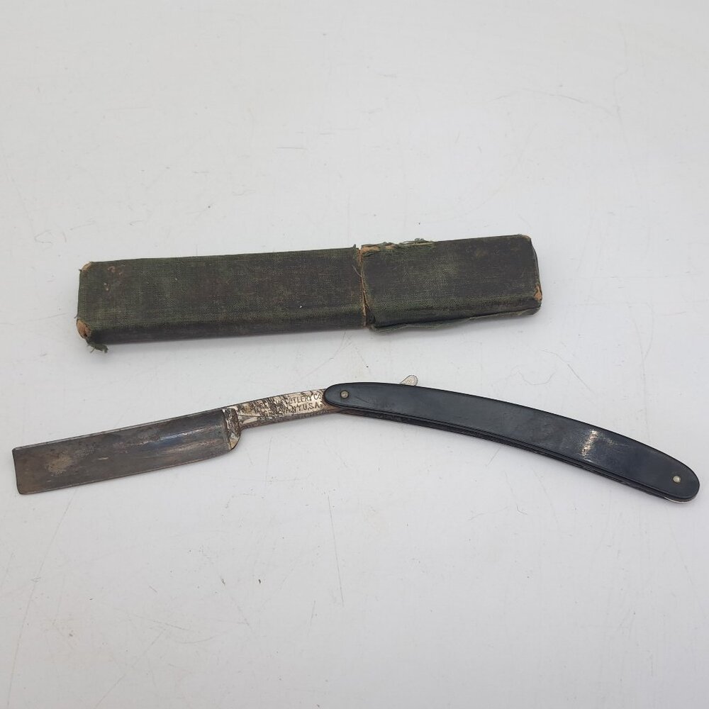 Geneva Cutlery Co. Straight Razor Paris With Box
